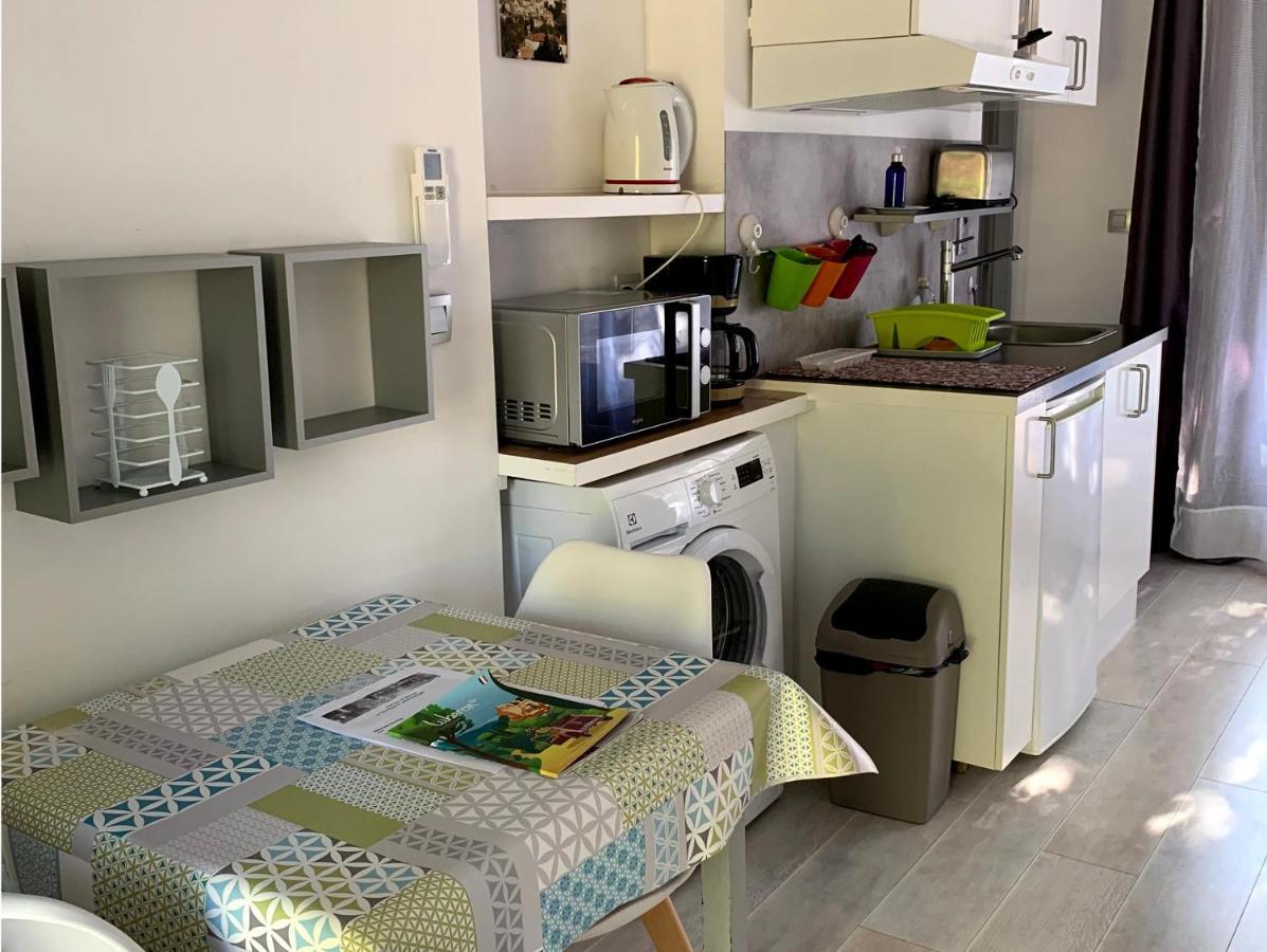 Вилла L'Ocabee La Tour-d'Aigues Экстерьер фото